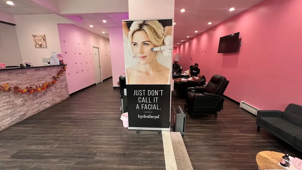 Thread — Beauty salon in Flushing